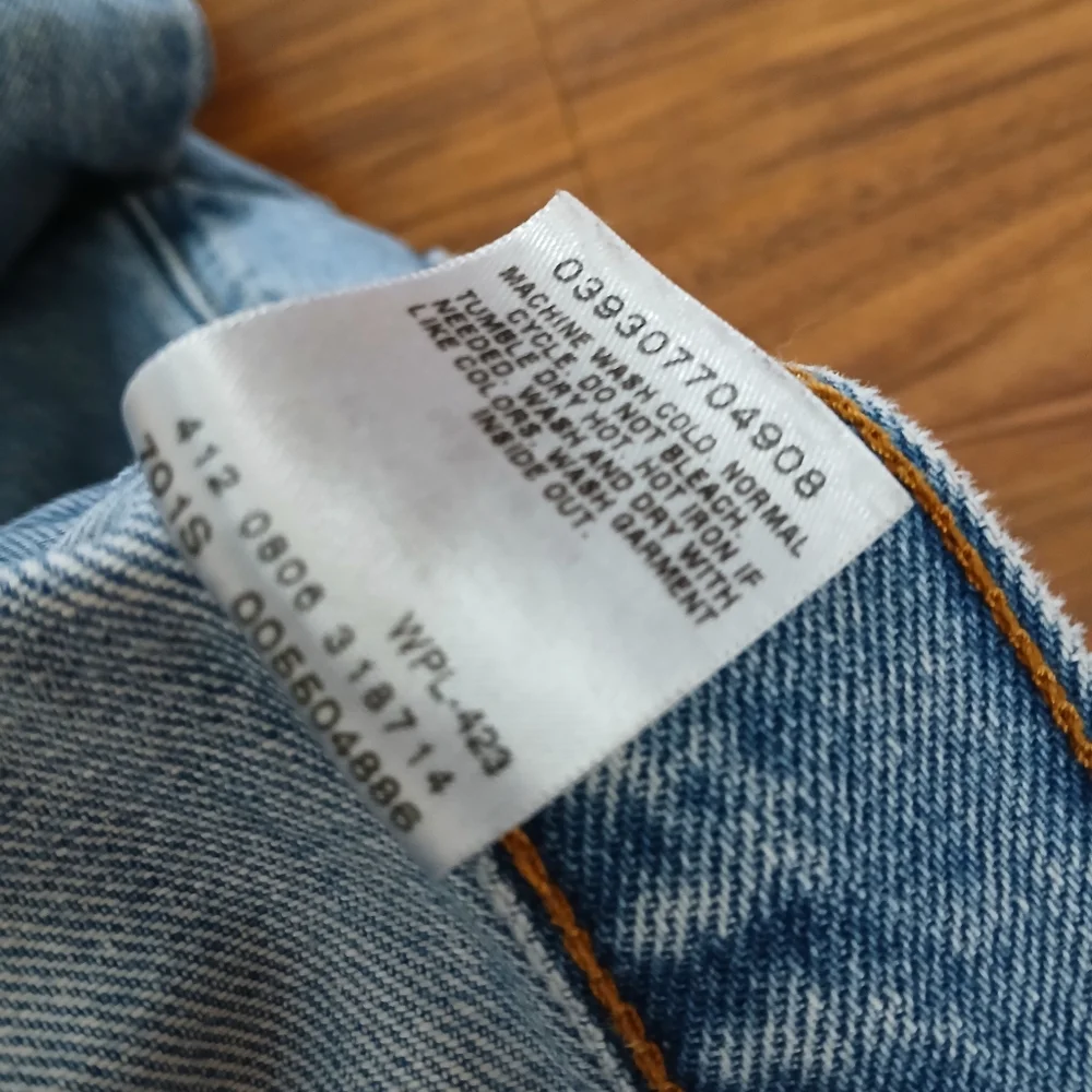 Levi's 550 Relaxed Fit Men's Size 36×32 Light Blue Straight Jeans